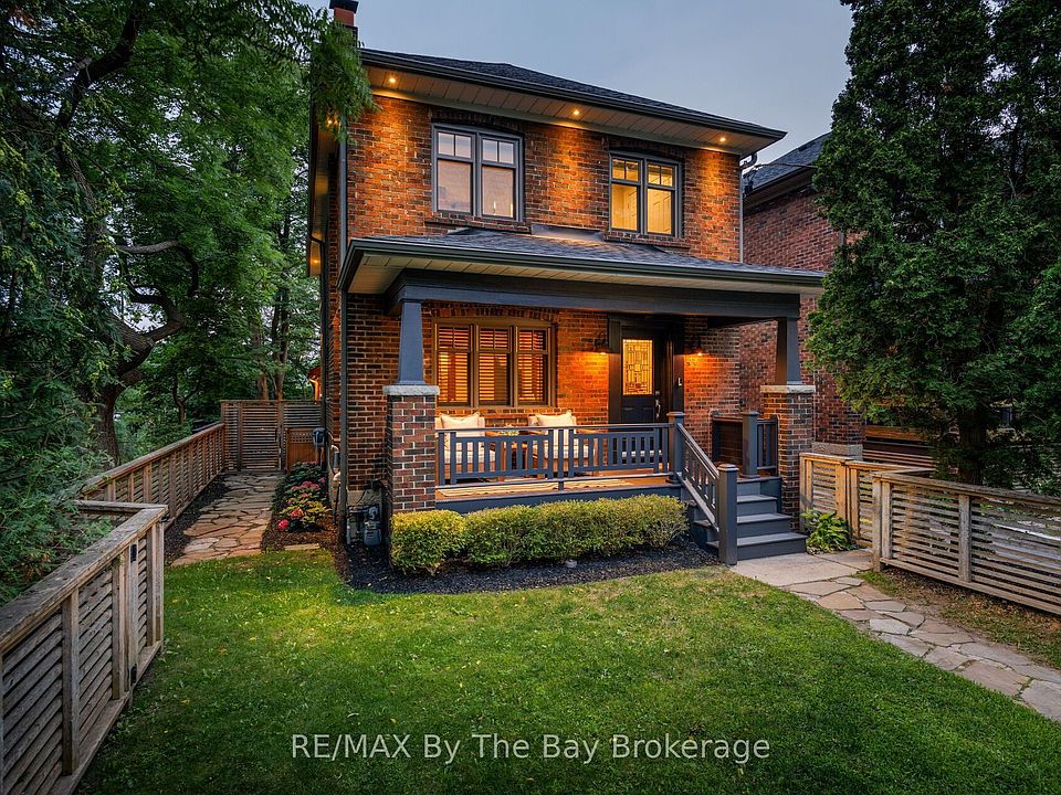 1st image of 44 Rambert Cres