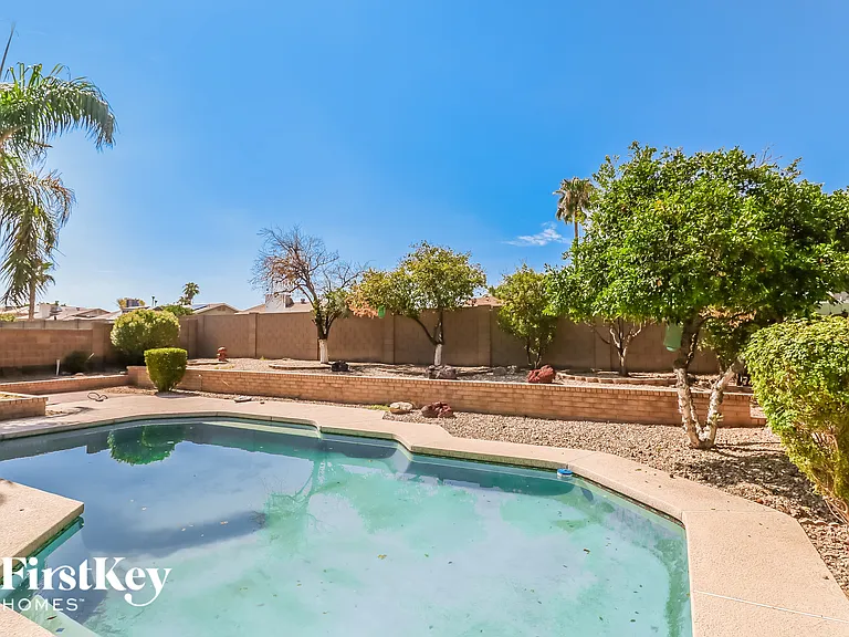 3921 W Pershing Ave — Photo 13