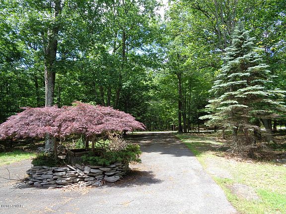 2nd image of 58 Bear Paw Dr