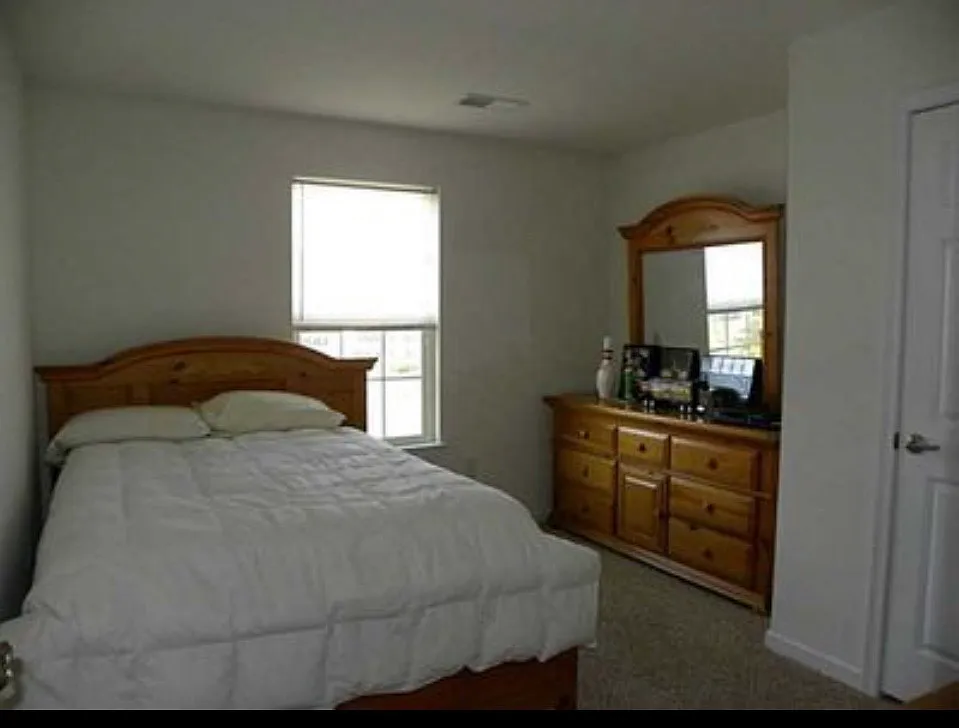6003 Middlefield Dr — Photo 4