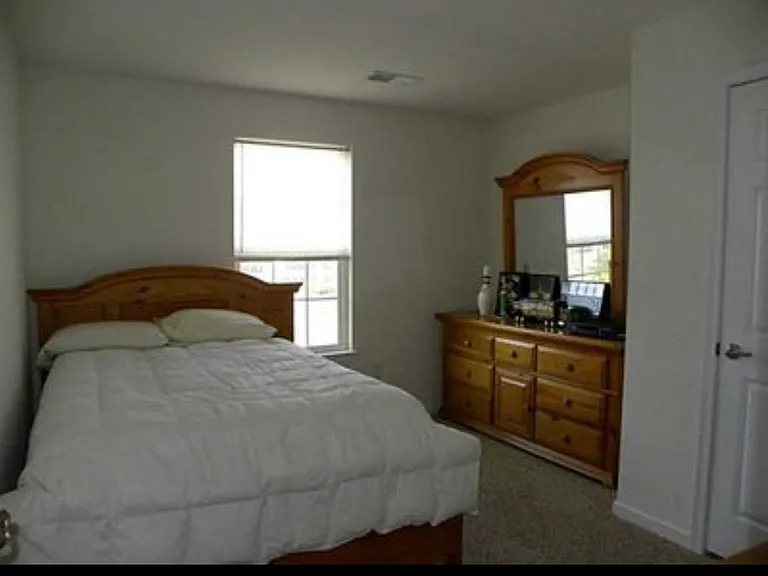 6003 Middlefield Dr — Photo 4