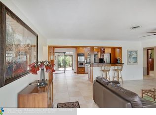 2000 NE 27th Ave, Pompano Beach, FL 33062