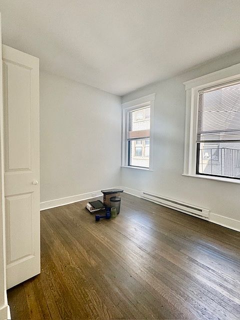 2nd image of 28 Queensberry St APT 14