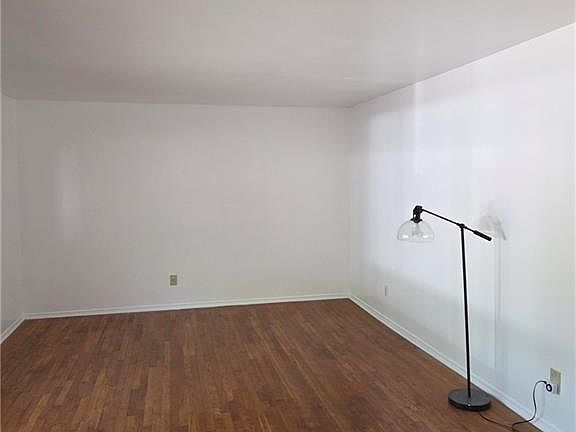 2nd image of 3129 Flat Shoals Rd