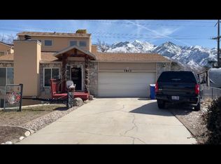 7813 S La Barranca Ct, Cottonwood Heights, UT 84121