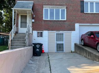 4035 Gideon Rd, Brookhaven, PA 19015