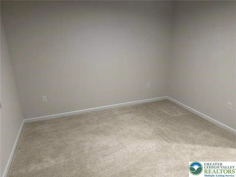 157 Van Fleet Cir — Photo 26
