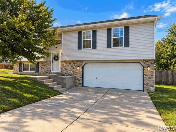 17 Arbor Spgs, Troy, IL 62294