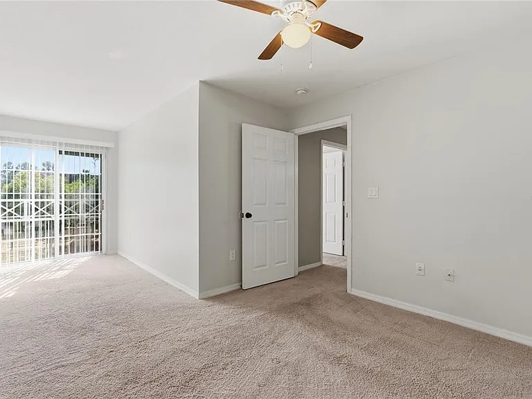 9646 Lake Chase Island Way #9646 — Photo 22