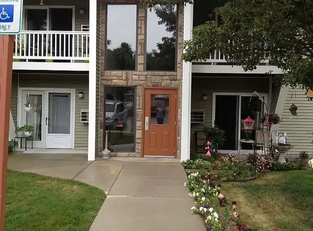 2nd image of 400 Grant St #6078
