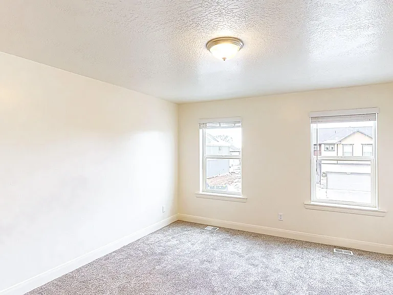 774 Old Fort Dr — Photo 22
