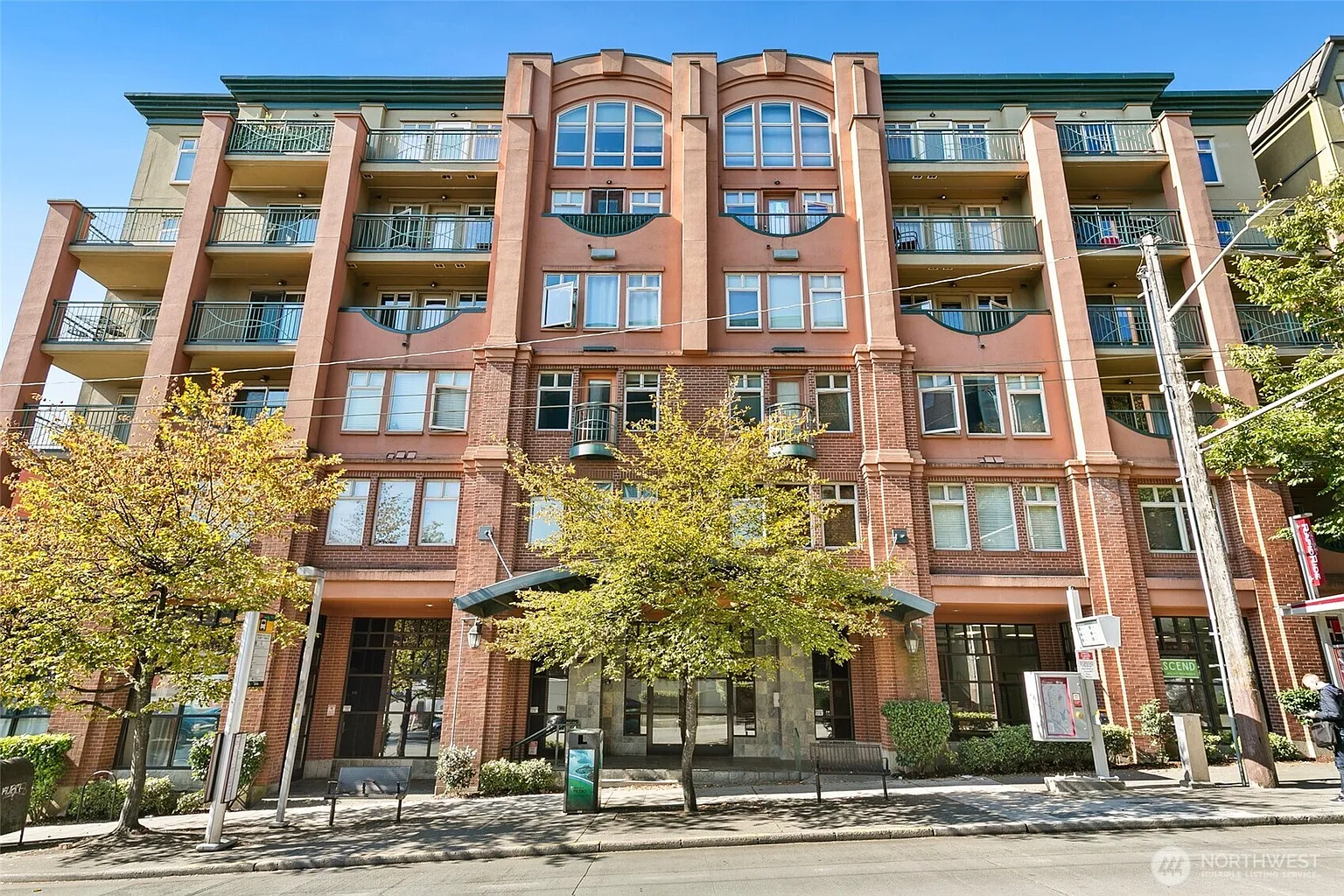 123 Queen Anne Avenue N #304 photo 1