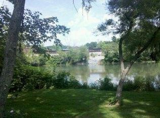 260 Tennessee Ave, Copperhill, TN 37317