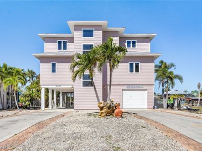 2347 Sycamore St, Saint James City, FL, 33956
