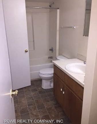 3rd image of 1805 7th St APT B