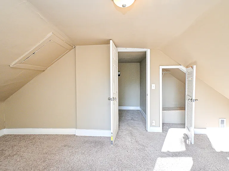 962 Hawthorne Ave #2 — Photo 24