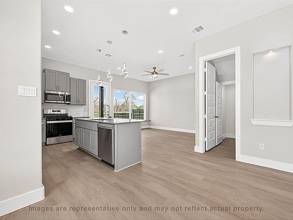 5th image of 10719 Mason Rd #3