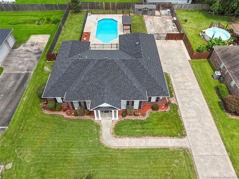 5733 E Stephie Ln, Lake Charles, LA 70605 | Zillow
