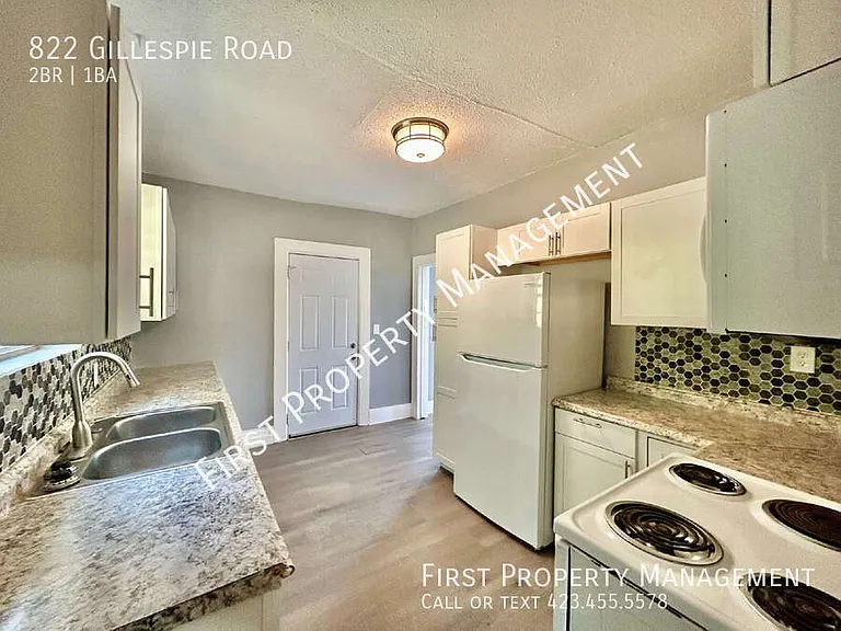 822 Gillespie Rd — Photo 13