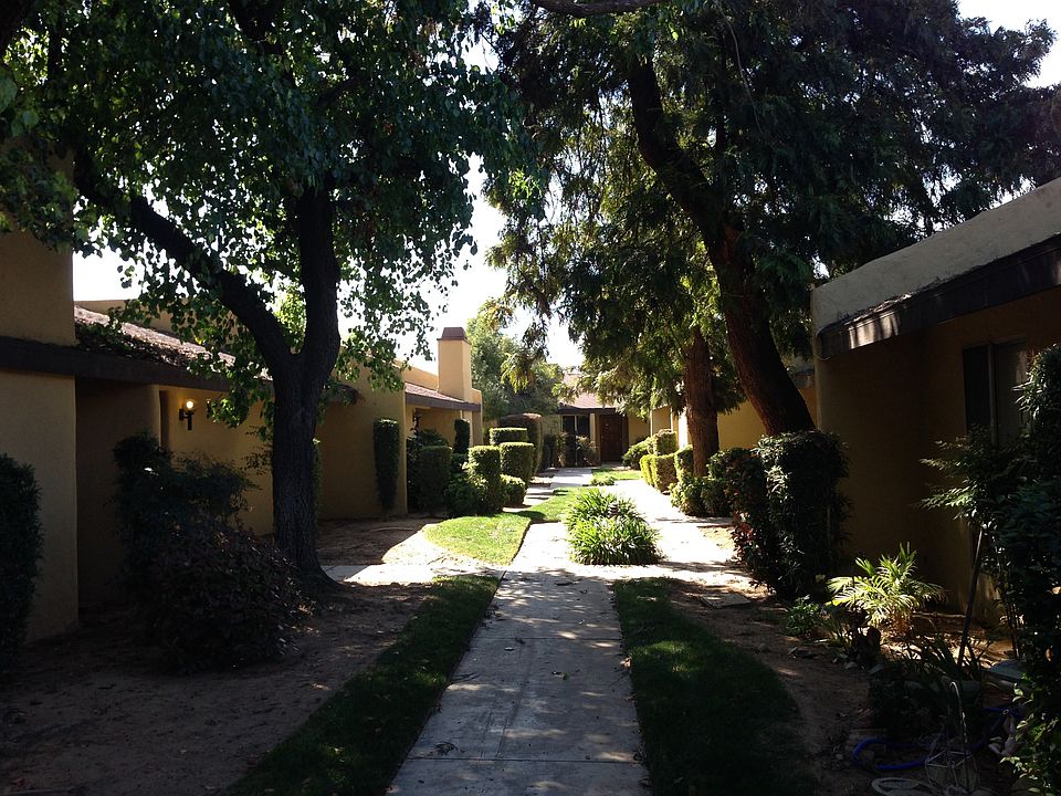 1st image of 6065 N College Ave APT 104