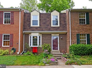 6336 Shaundale Dr, Springfield, VA 22152