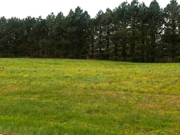 3069 N Morning Glory Ave, Rolling Prairie, IN 46371
