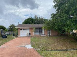 250 SE Verada Ave, Port Saint Lucie, FL 34983