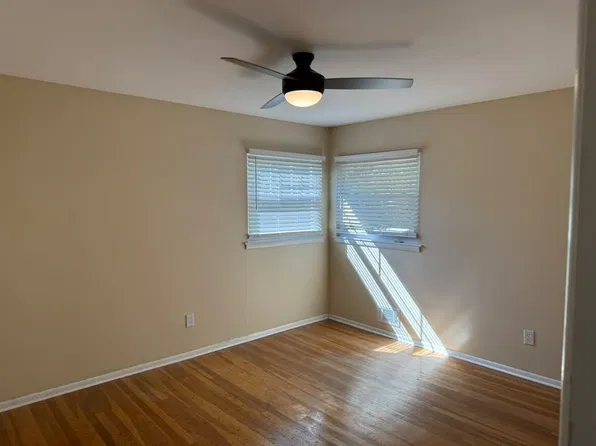 87 Newbury Rd, Howell, NJ 07731