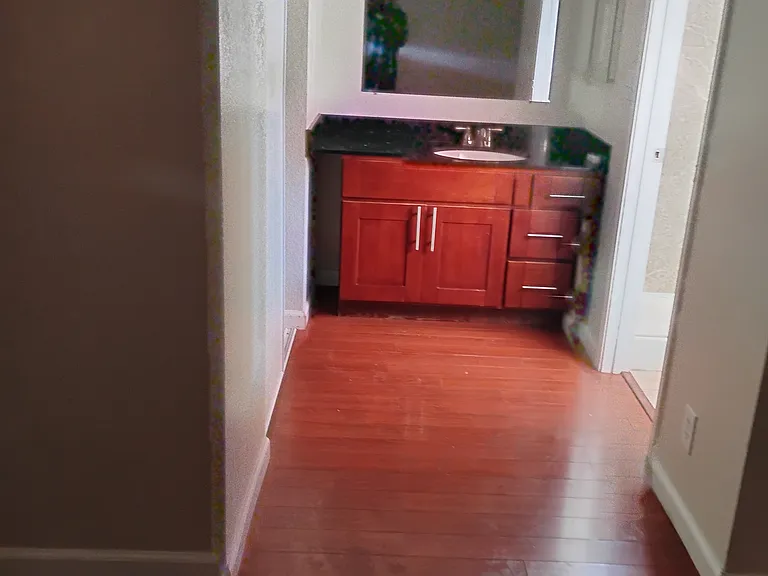 411 Amber Ave — Photo 29