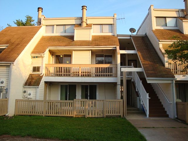 1st image of 1057 Norwood Ct