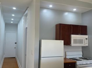 1526 W Mount Royal Ave APT 2R, Baltimore, MD 21217