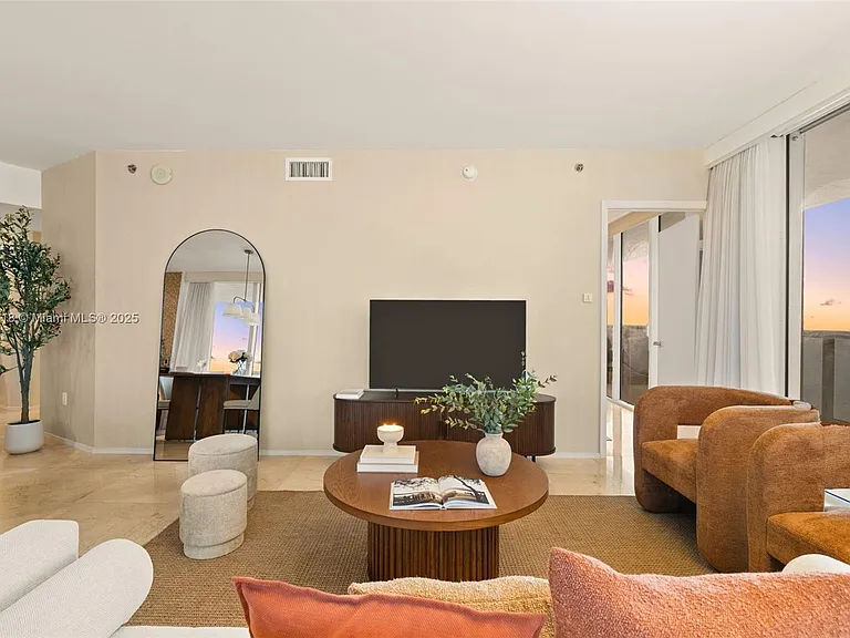 1830 S Ocean Dr #2306 — Photo 12