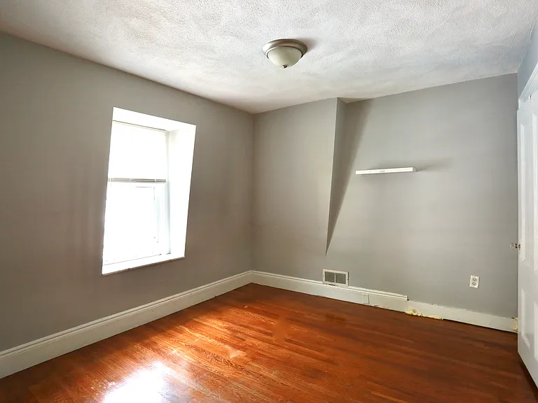 113 Pierce St #2 — Photo 6