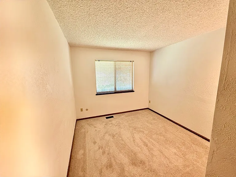 10170 W Cranberry Ct — Photo 39