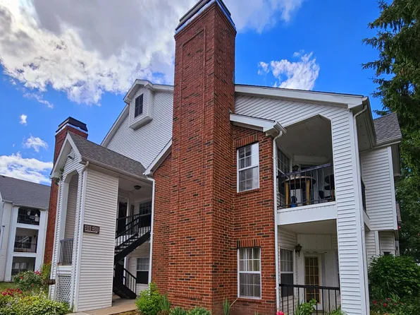 31 High Street APT 9204, East Hartford, CT 06118