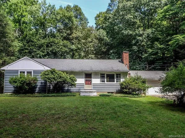 45 Old Middle Road, Brookfield, CT 06804