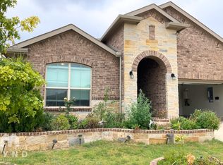 501 Roundstone Rd, Haslet, TX 76052