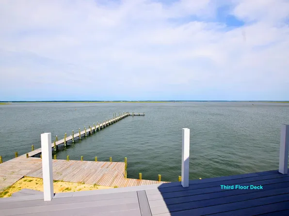 2383-1 Main St, Chincoteague, VA 23336