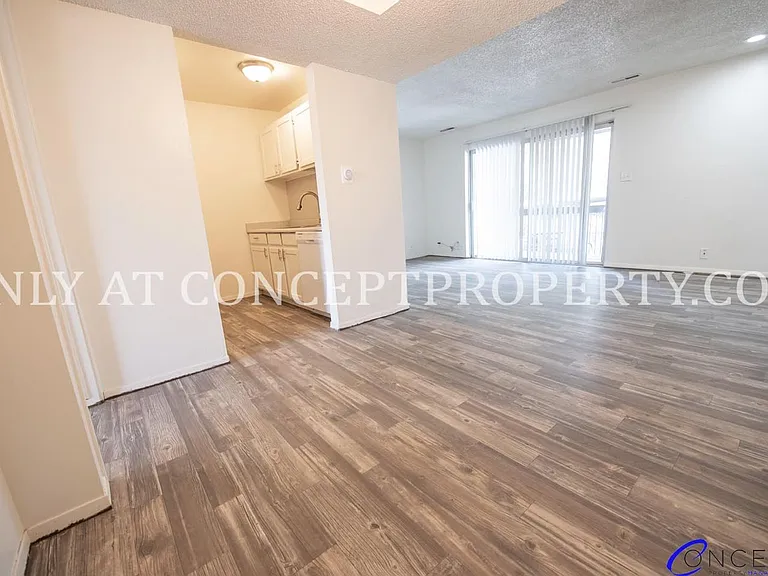 Foothill Terrace — Photo 227