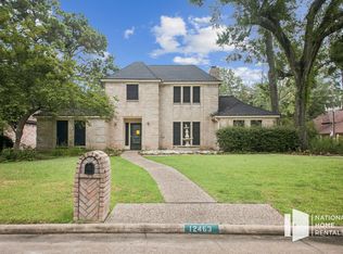 12463 Oak Park Dr, Houston, TX 77070