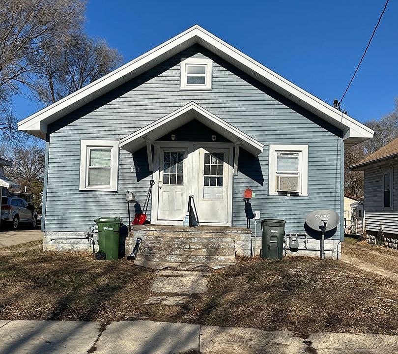 1st image of 313 Dearborn Ave