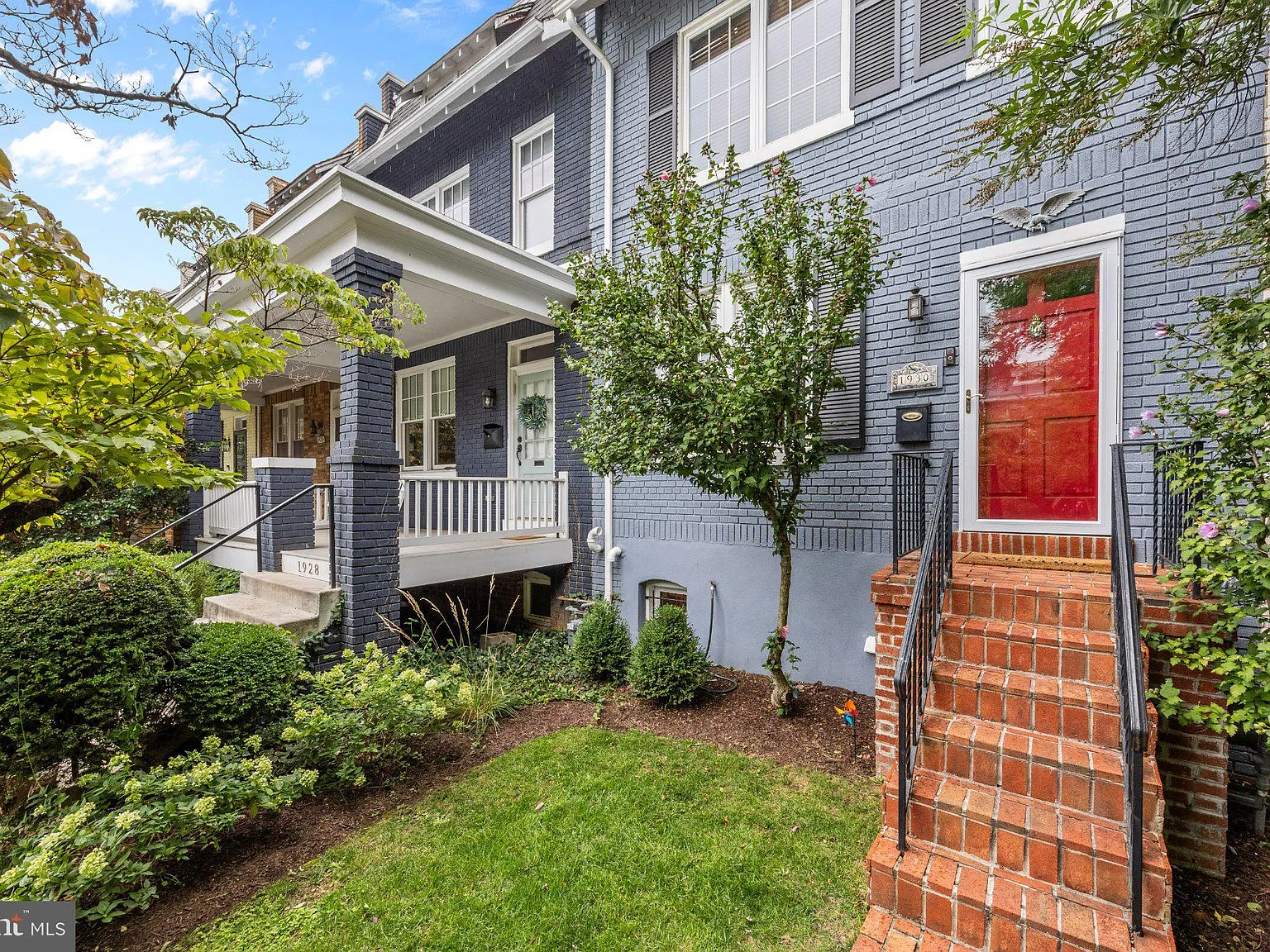 4 bed, 2.5 bath, 1965 sqft, $6,500 — Photo 3