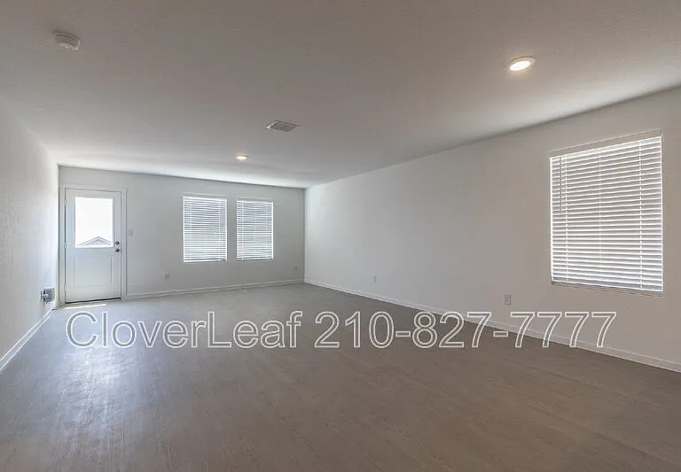 3338 Gingham Point — Photo 7