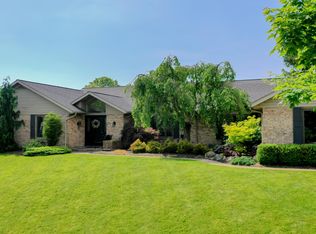 2350 Wells Dr, Sidney, OH 45365