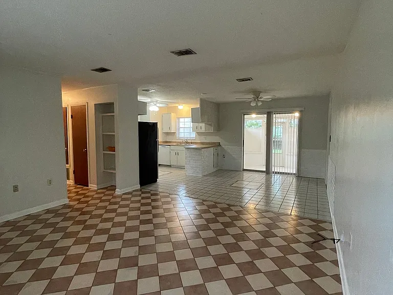48 Fawn Ln — Photo 5