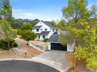 806 Grove St, Paso Robles, CA 93446