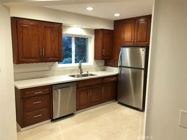 4715 Cardenas Ave — Photo 12