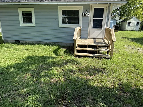 2306 Bay St #1 Photo 1