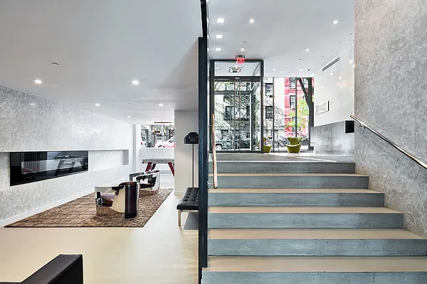 Rented by Compass | media 27