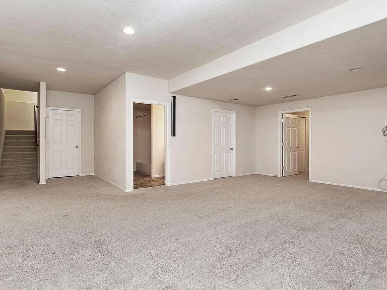 15898 James Gate Pl — Photo 30